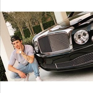 Meet your Posher, Devon